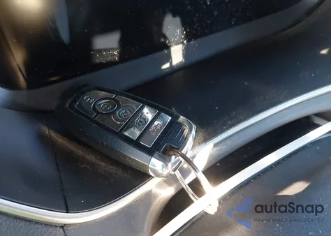 2020 Lincoln Nautilus Reserve z USA, uszkodzony, nr VIN 2LMPJ6K93LBL32303